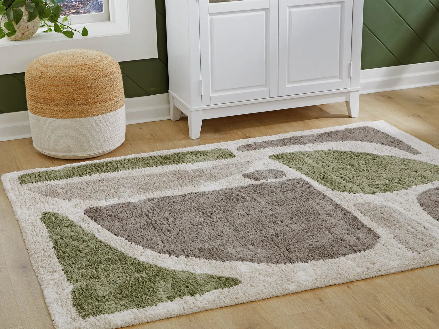 Anburgh - Rug by Unique Piece Furniture