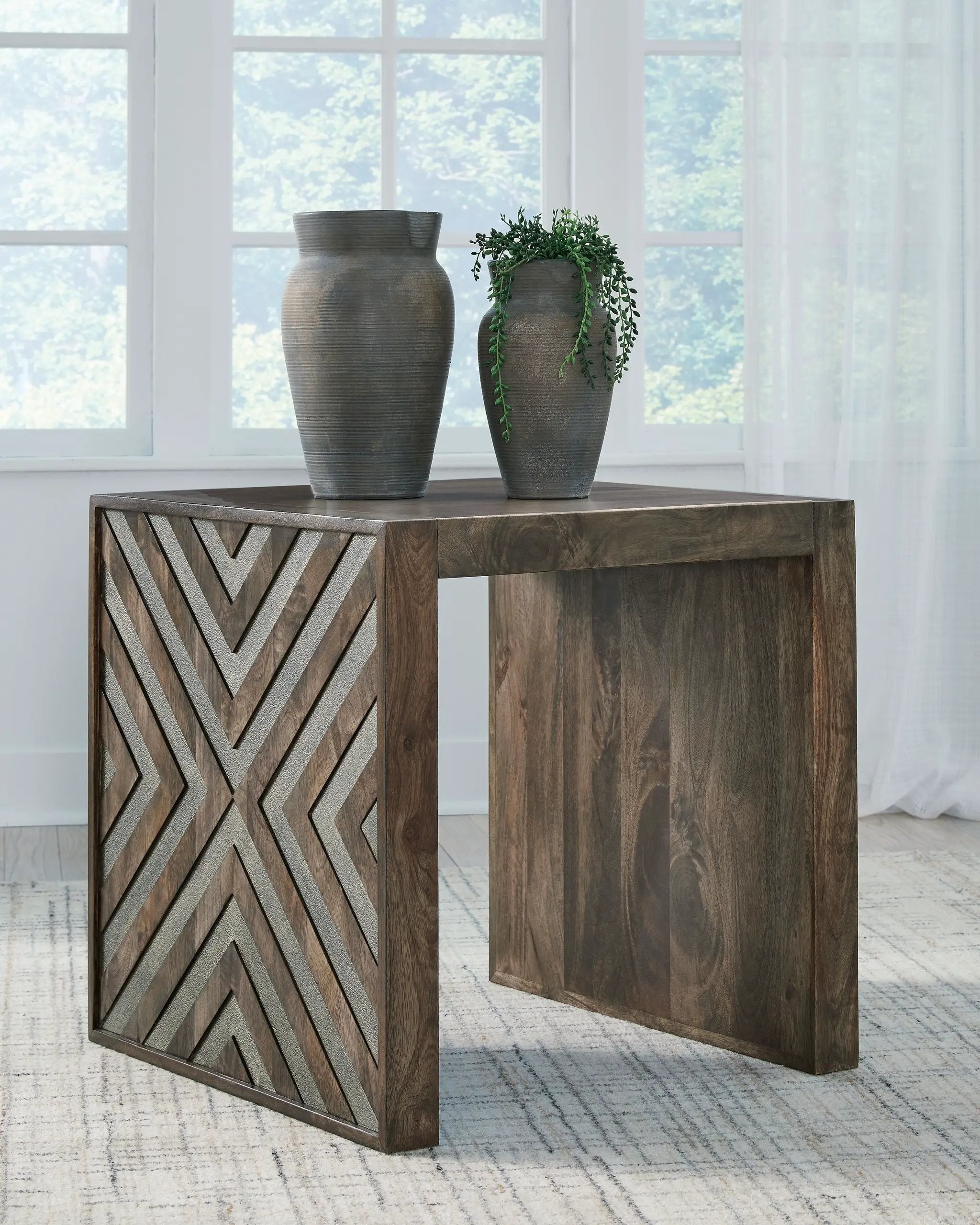 Dreggan - Square End Table - Brown by Unique Piece Furniture