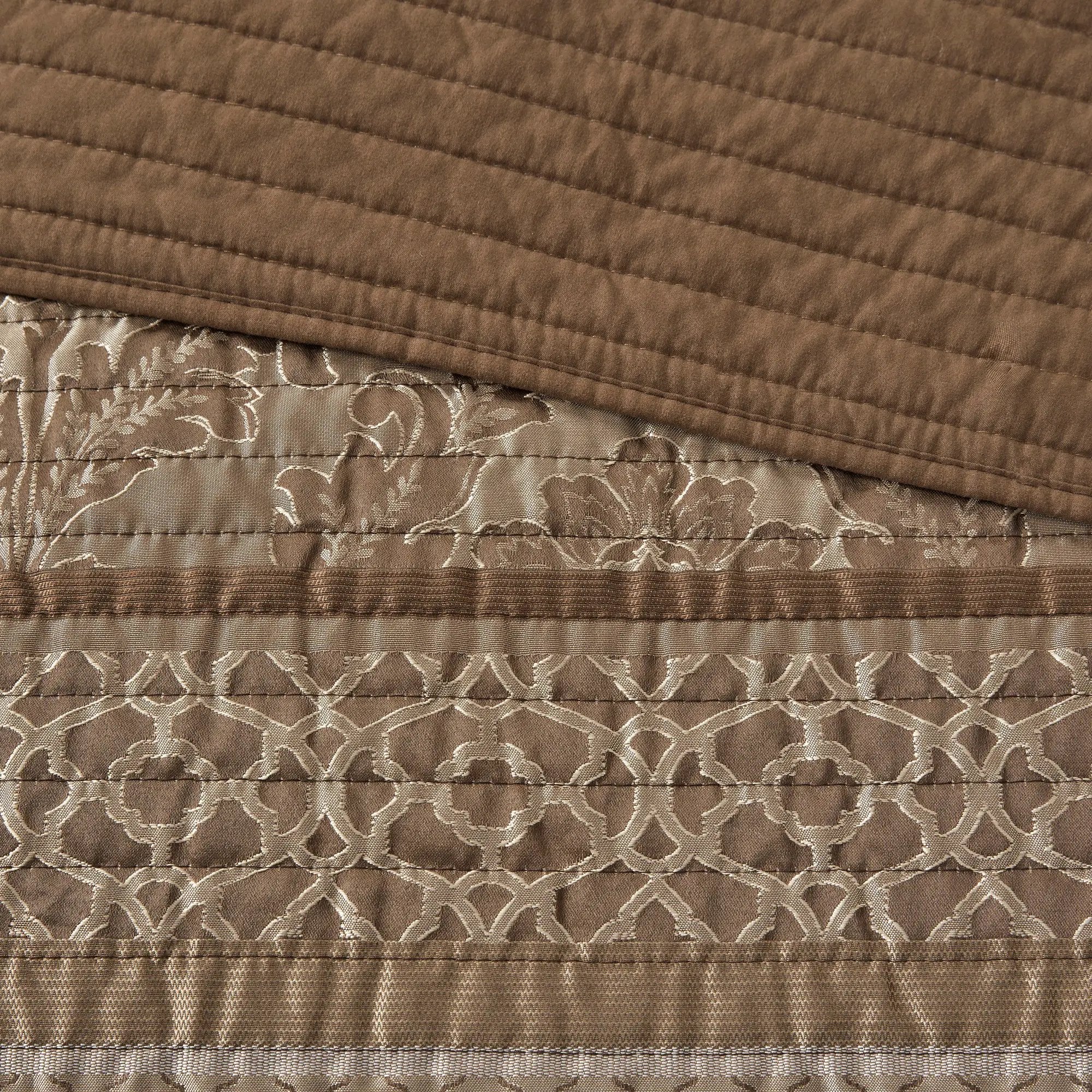 6 Piece Jacquard Quilt Set with Throw Pillows – Brown/Gold King/Cal King by HouseOfZazla
