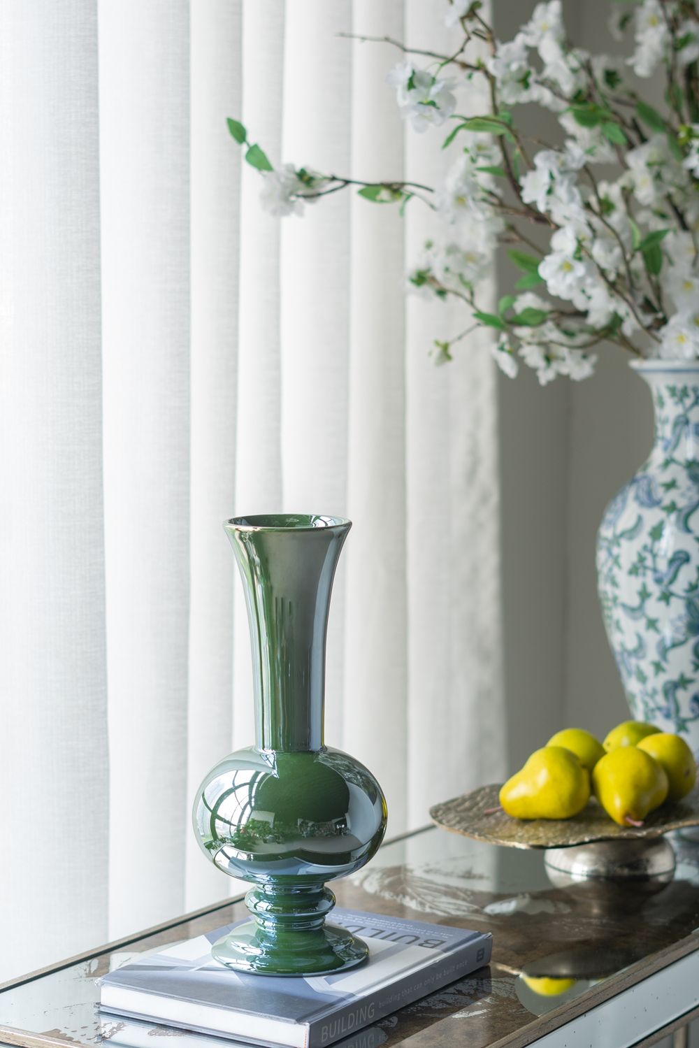 Rectangular Console Table With Elegant Floral Design And Mirrored Finish, photo 3 of 10