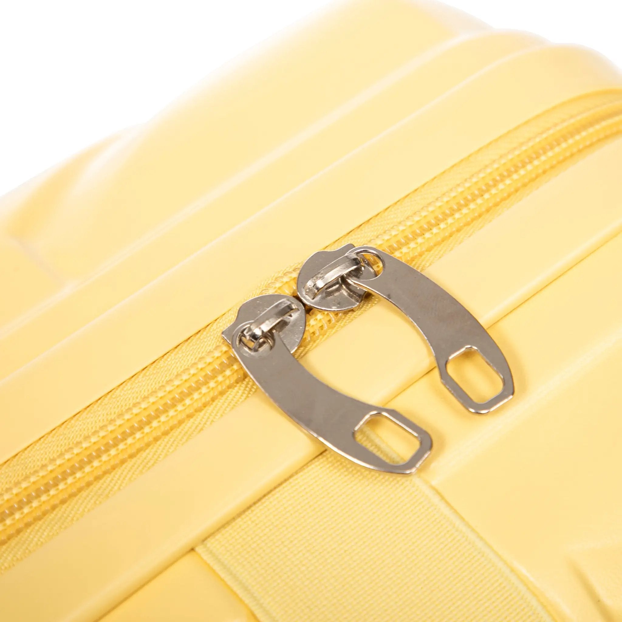 14'/20' 2-Piece ABS Spinner Wheel Luggage Set with Combination Lock by HouseOfZazla