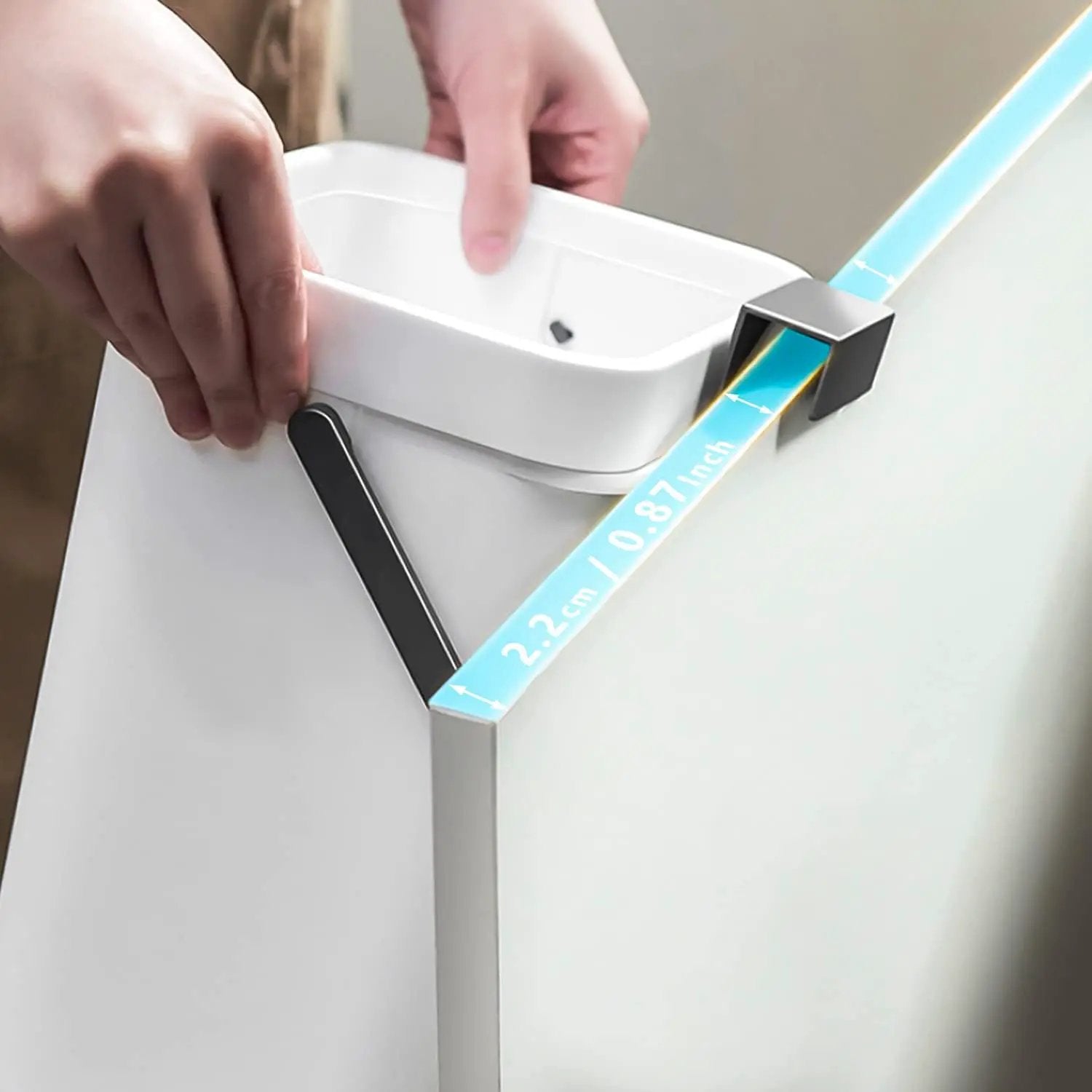 Kitchen Compost Bin Indoor for Counter Top,Hanging Small Trash Can with Lid,Food Waste Bin,Mountable Compost Busket 1.3 Gal/5 L Series,White by GreenHaven Gardens