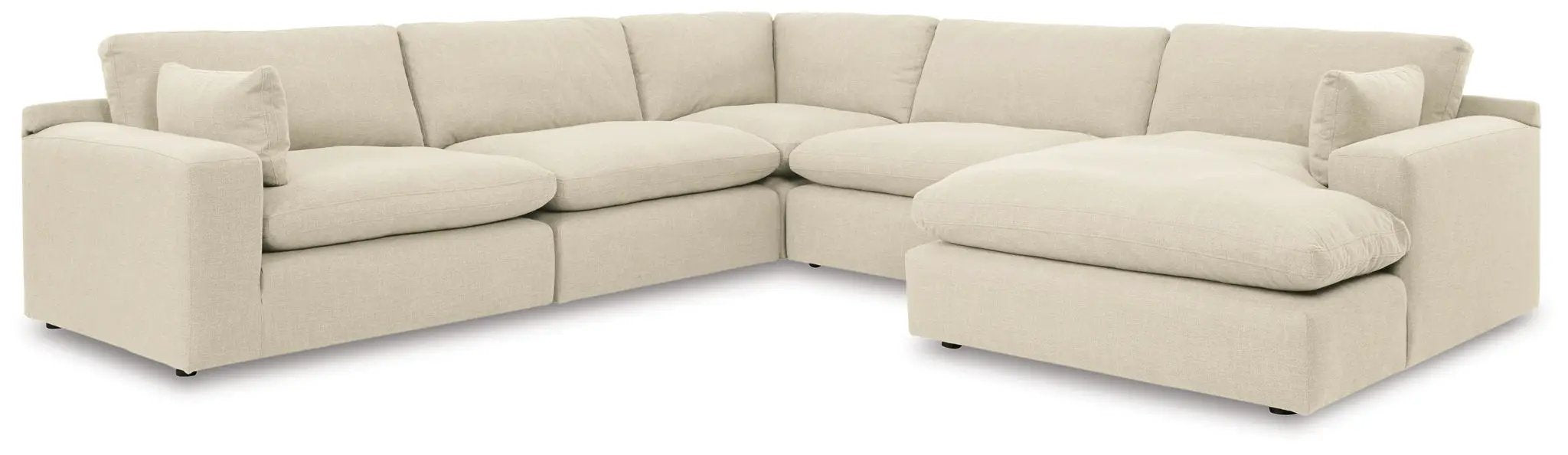 Elyza - Sectional by Unique Piece Furniture
