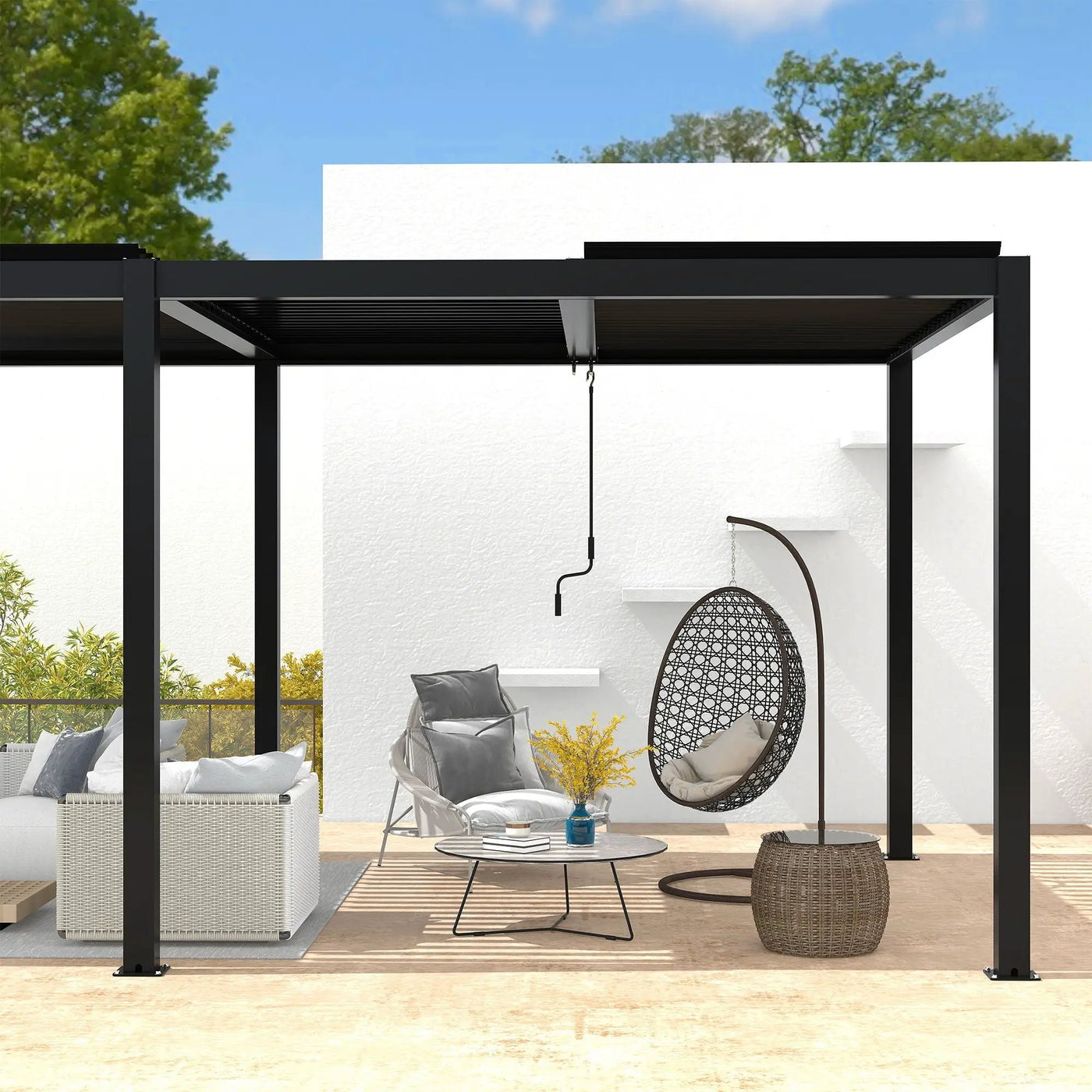 Louver Pergola Aluminium Frame & Louvers by HouseOfZazla