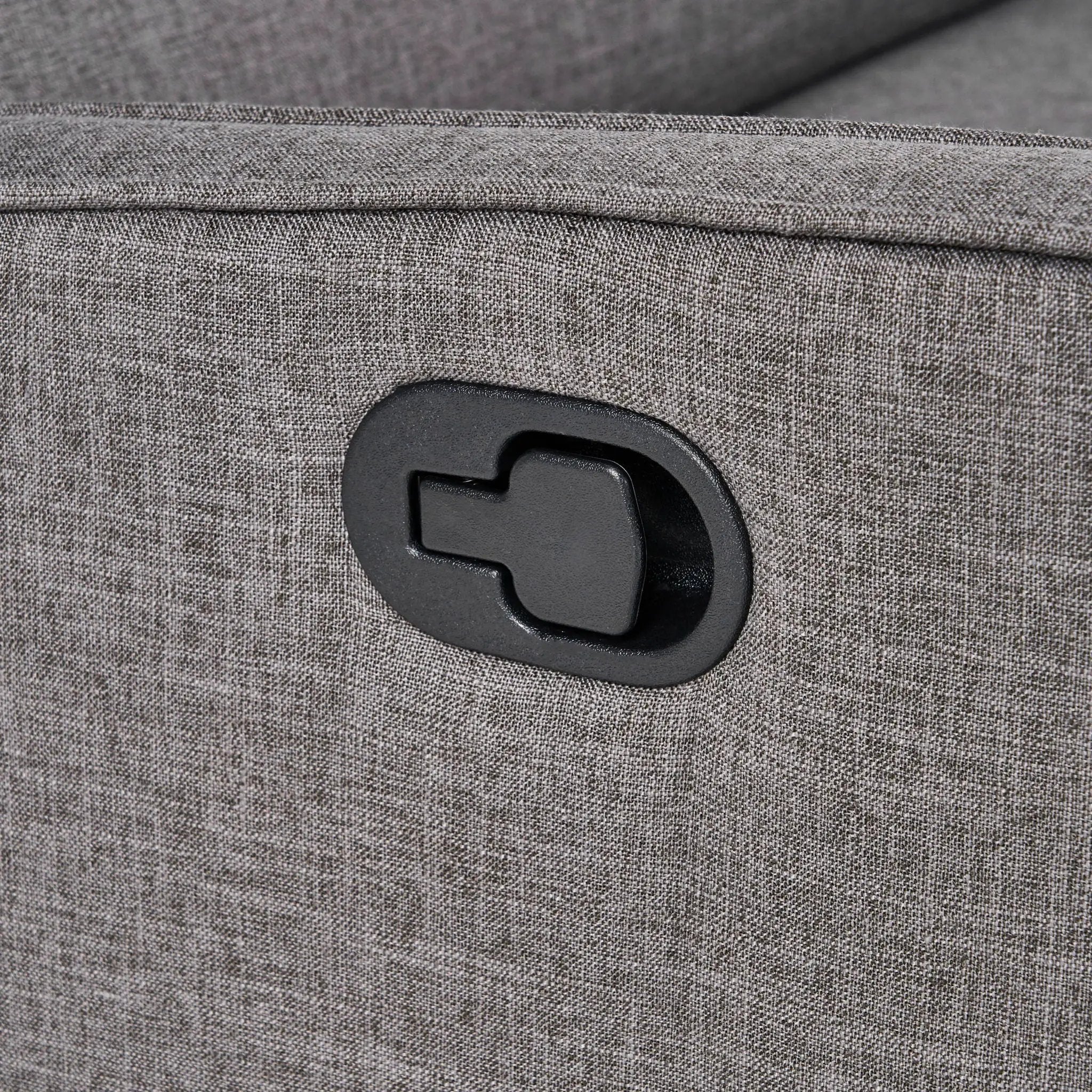 Manual Standard Wide Recliner by HouseOfZazla