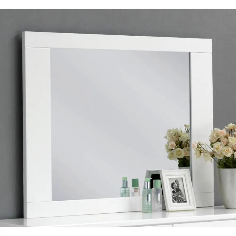Lorimar - Mirror - White by Unique Piece Furniture