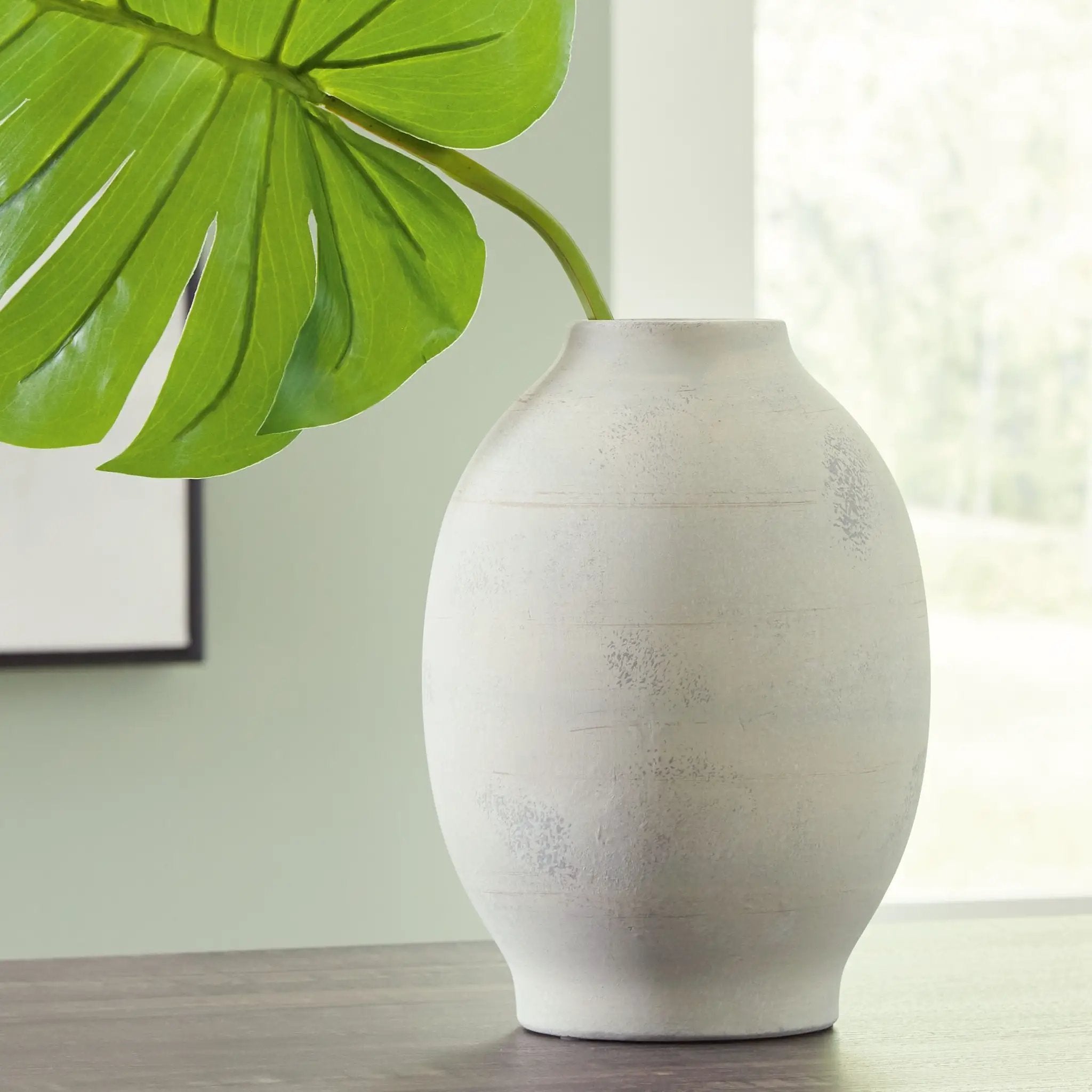 Clayson - Vase by Unique Piece Furniture