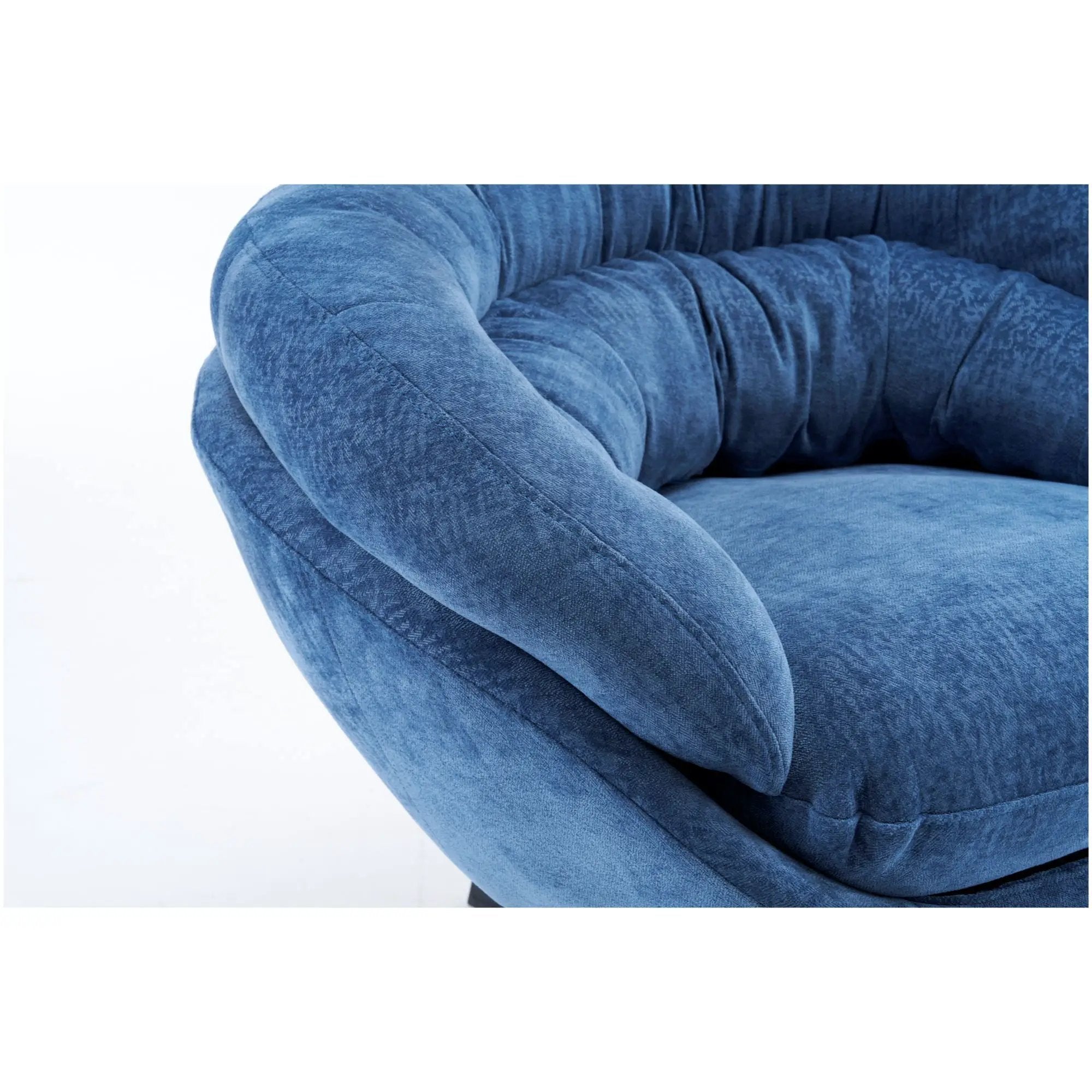 Modern Office Chair With 360 Degree Swivel by HouseOfZazla
