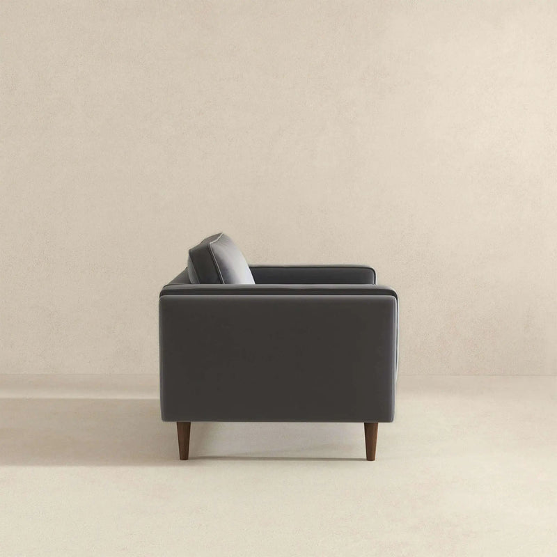Amber - Universal Lounge Chair by HouseOfZazla