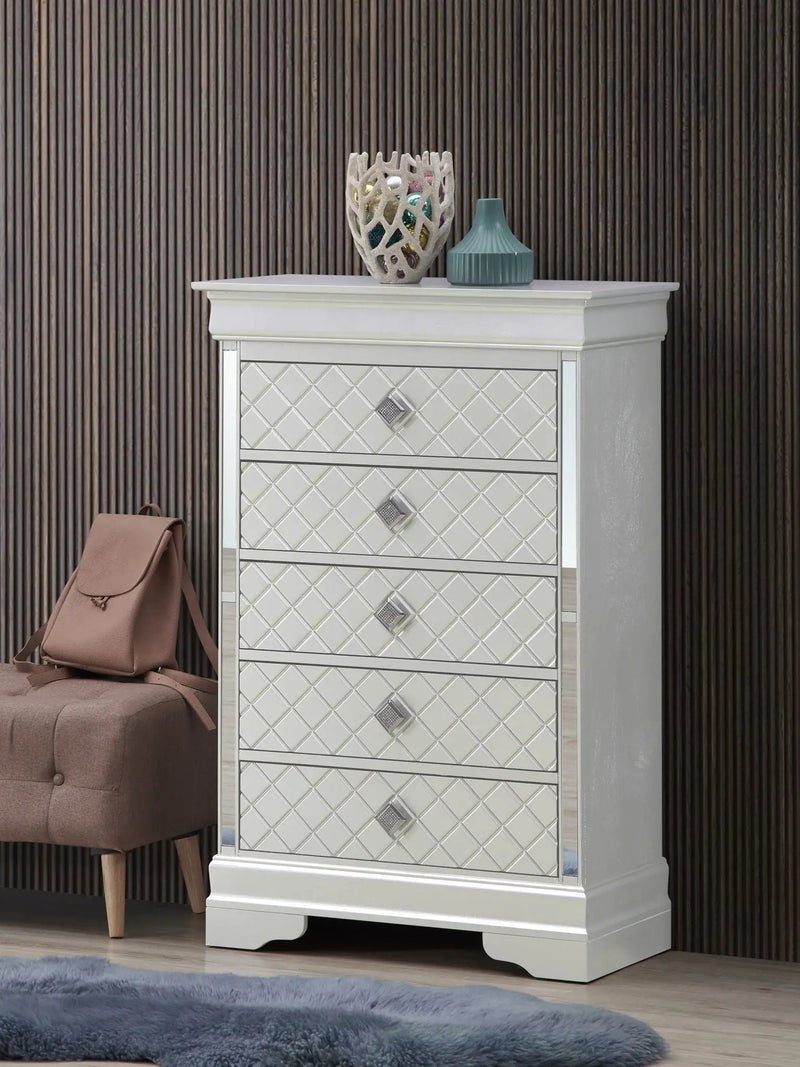 Verona - Chest by HouseOfZazla