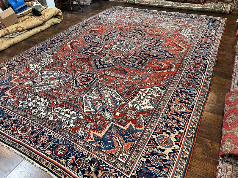 Antique Persian Heriz Rug – 11x16 Palace Size, Geometric Medallion, 1920s by Jewel Rugs