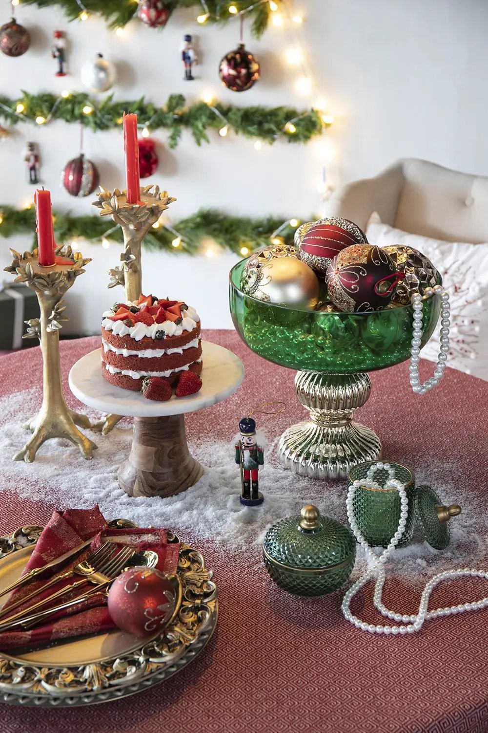 Christmas Ball, Decorative Hanging Ball Christmas Tree Ornaments For Holiday Decorations by HouseOfZazla