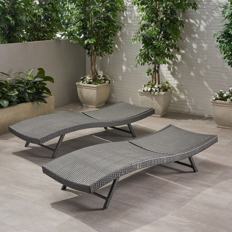 Wicker Chaise With Adjustable Reclining Seats (Set of 2) - Gray by HouseOfZazla