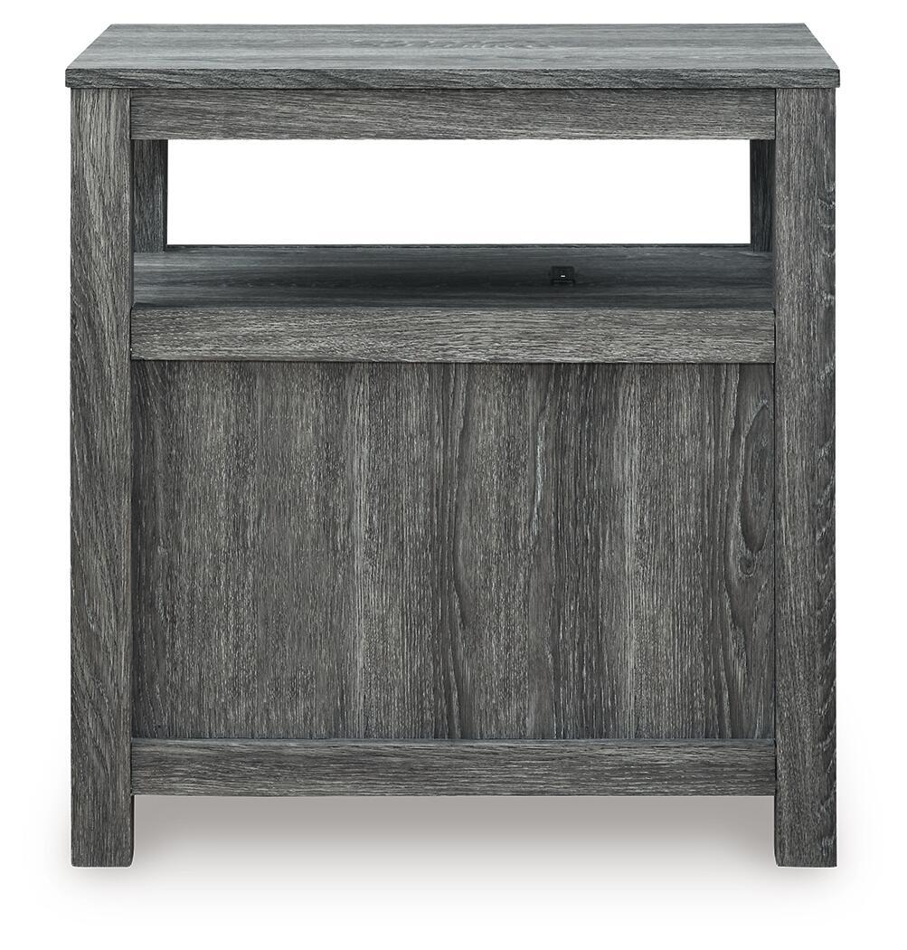 Fendenmore - Chair Side End Table, photo 12 of 21