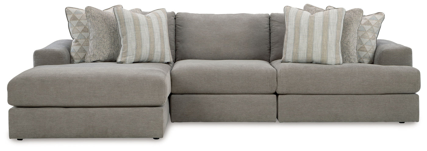 Avaliyah - Sectional by Unique Piece Furniture