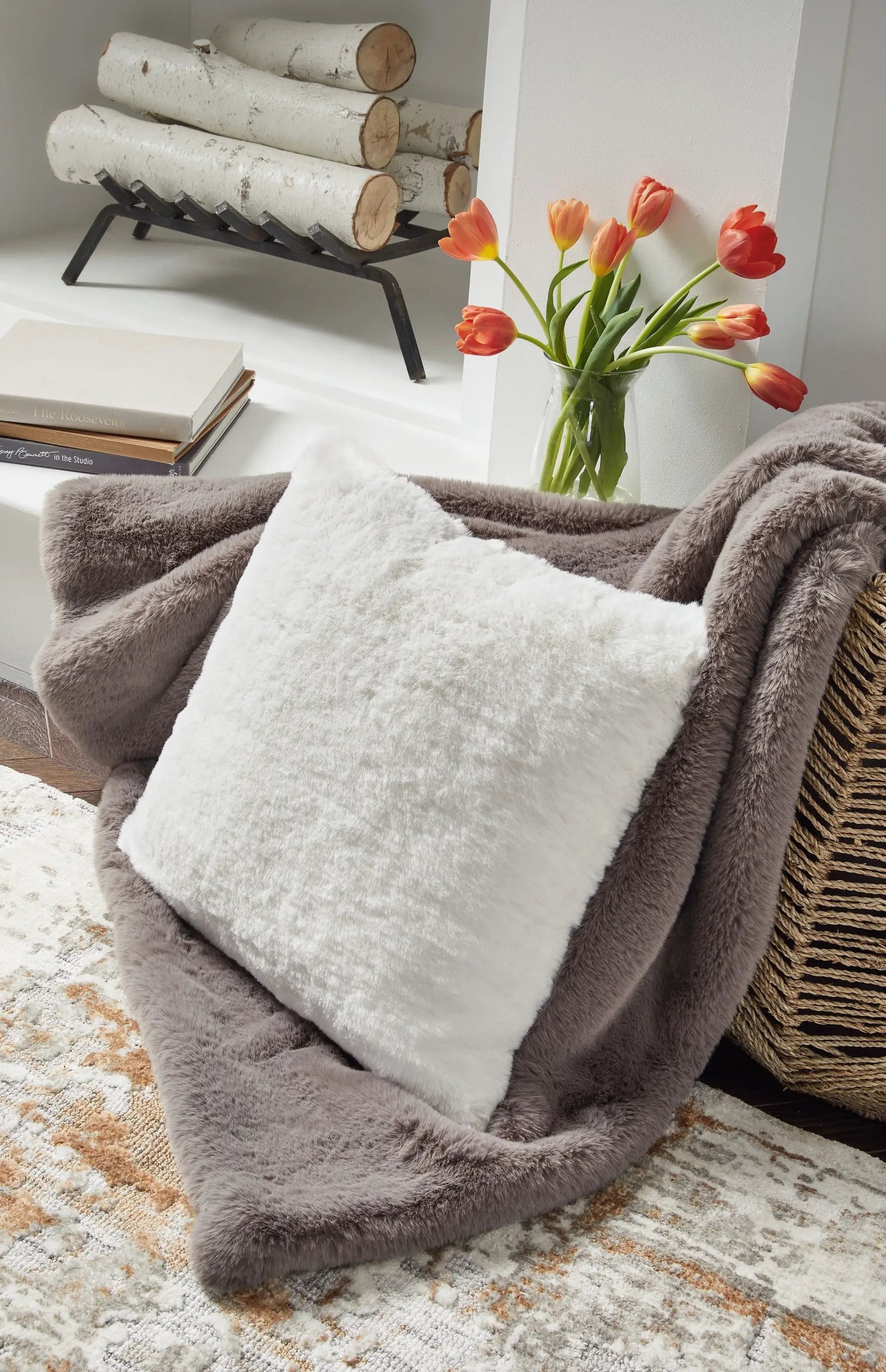 Gariland - Faux Fur Pillow by Unique Piece Furniture