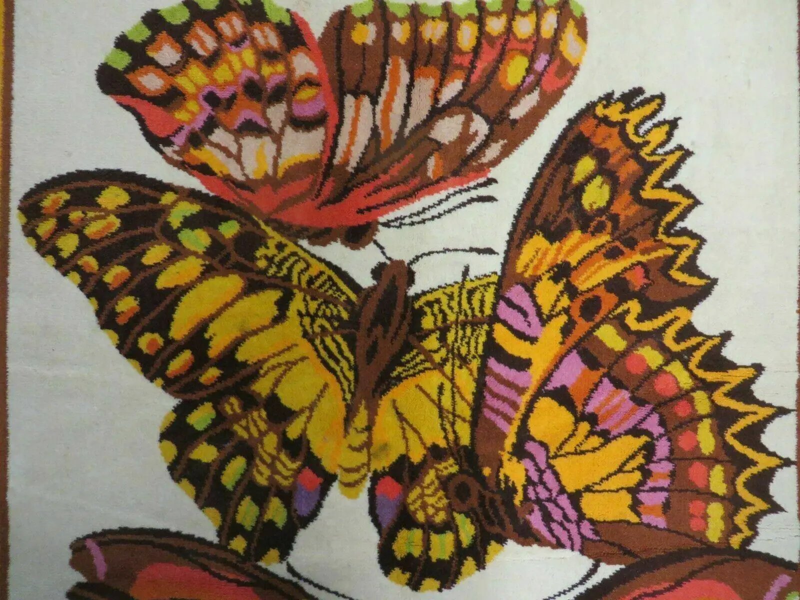 4' X 6' Tartare Modern Hand Knotted Spainsh Wool Rug Butterfly Getting Wings Nice by Jewel Rugs