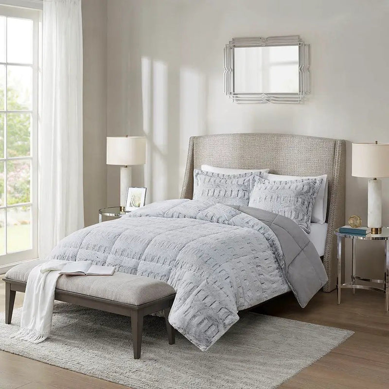 Full/Queen Back Print Long Fur Comforter Mini Set by HouseOfZazla