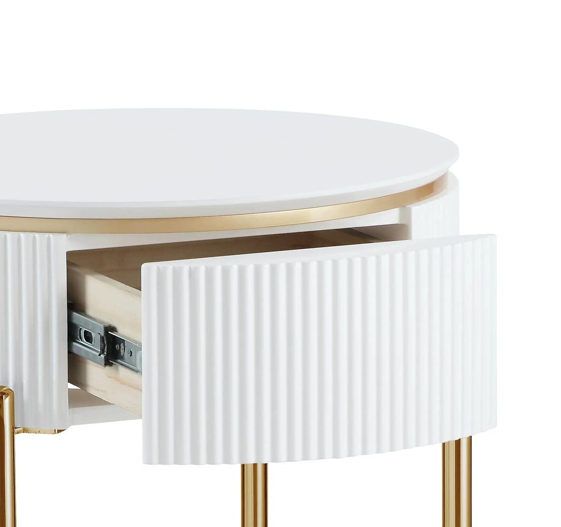 Daveigh - High Gloss End Table - Gold / White by Unique Piece Furniture