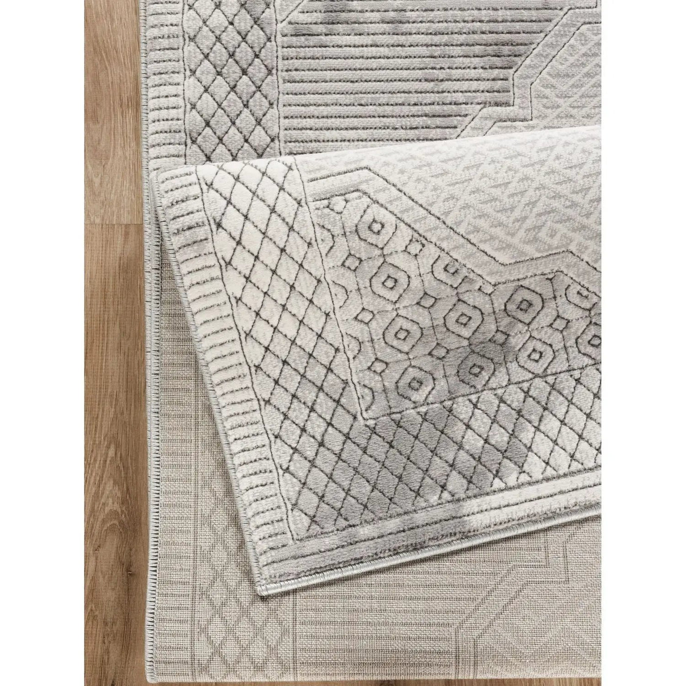 Geometrix - Medallion Rug With Geometric 3D Effect by HouseOfZazla