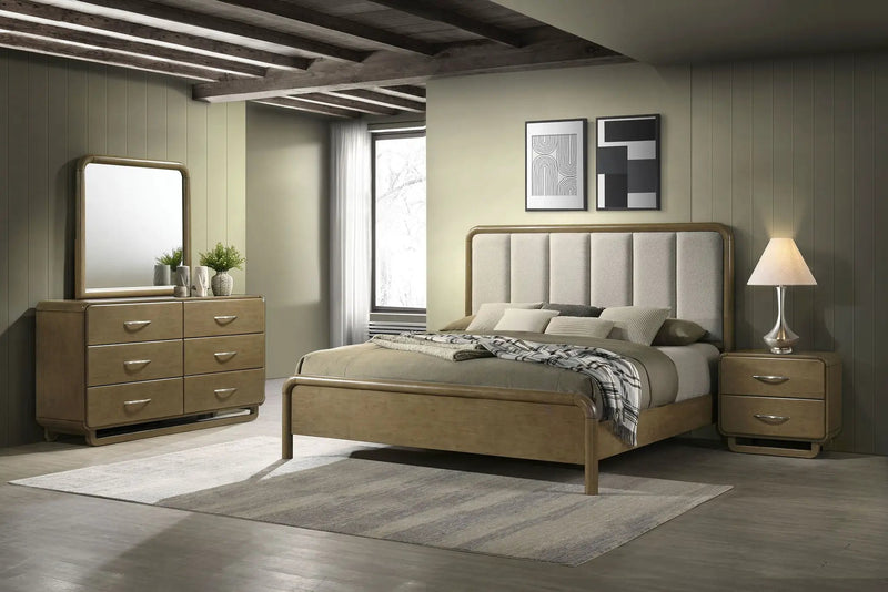 Amsbury 4-piece Eastern King Bedroom Set Nutmeg by Unique Piece Furniture