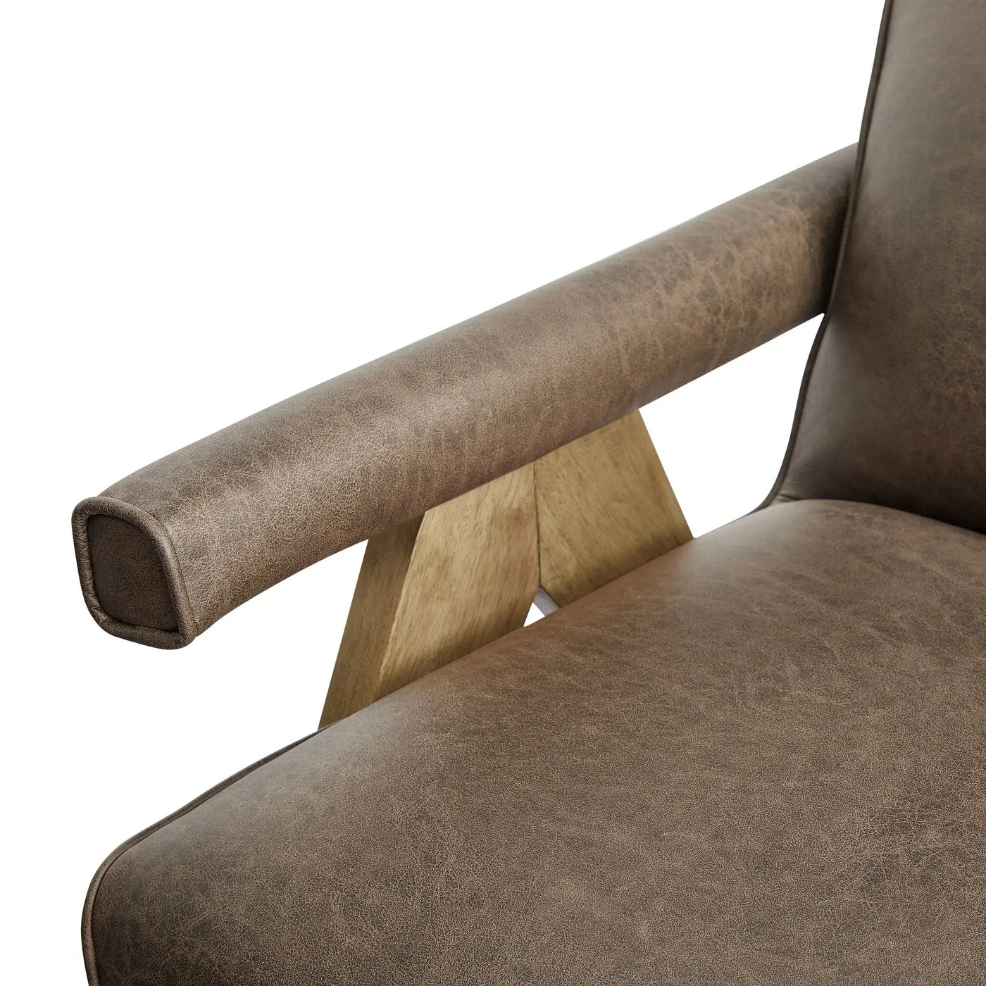 Nessi - Arm Chair by HouseOfZazla