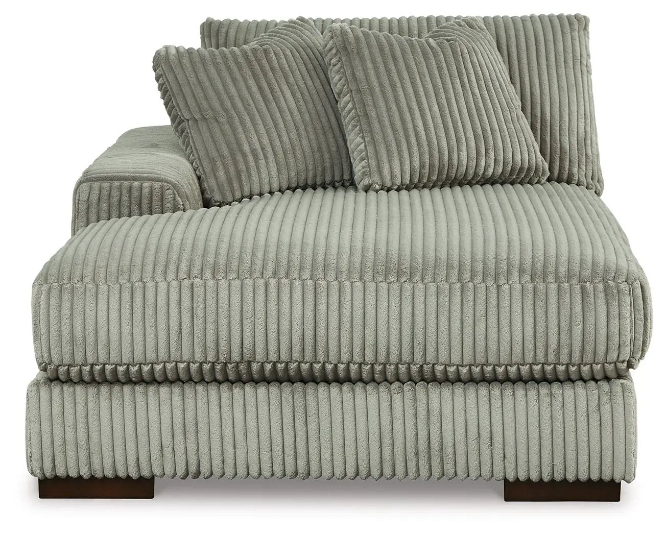 Lindyn - Sectional by Unique Piece Furniture