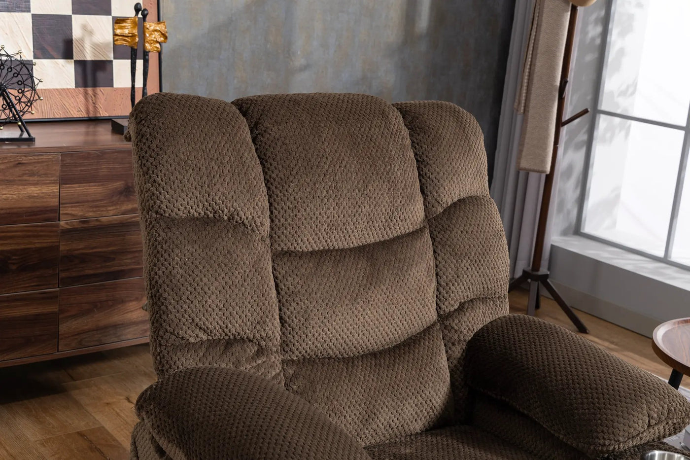 Ultra Wide Electric Lounge Chair by HouseOfZazla