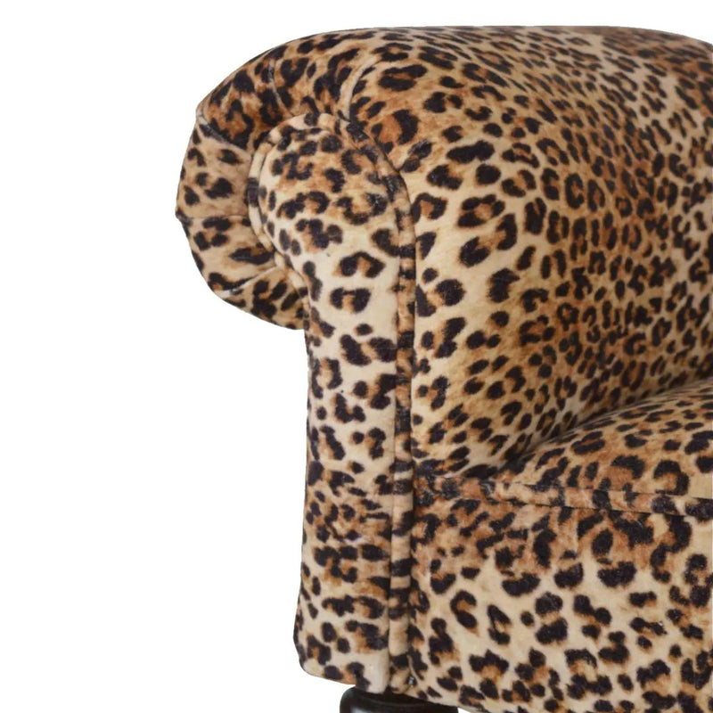 Upholstered Comfort Bench by HouseOfZazla