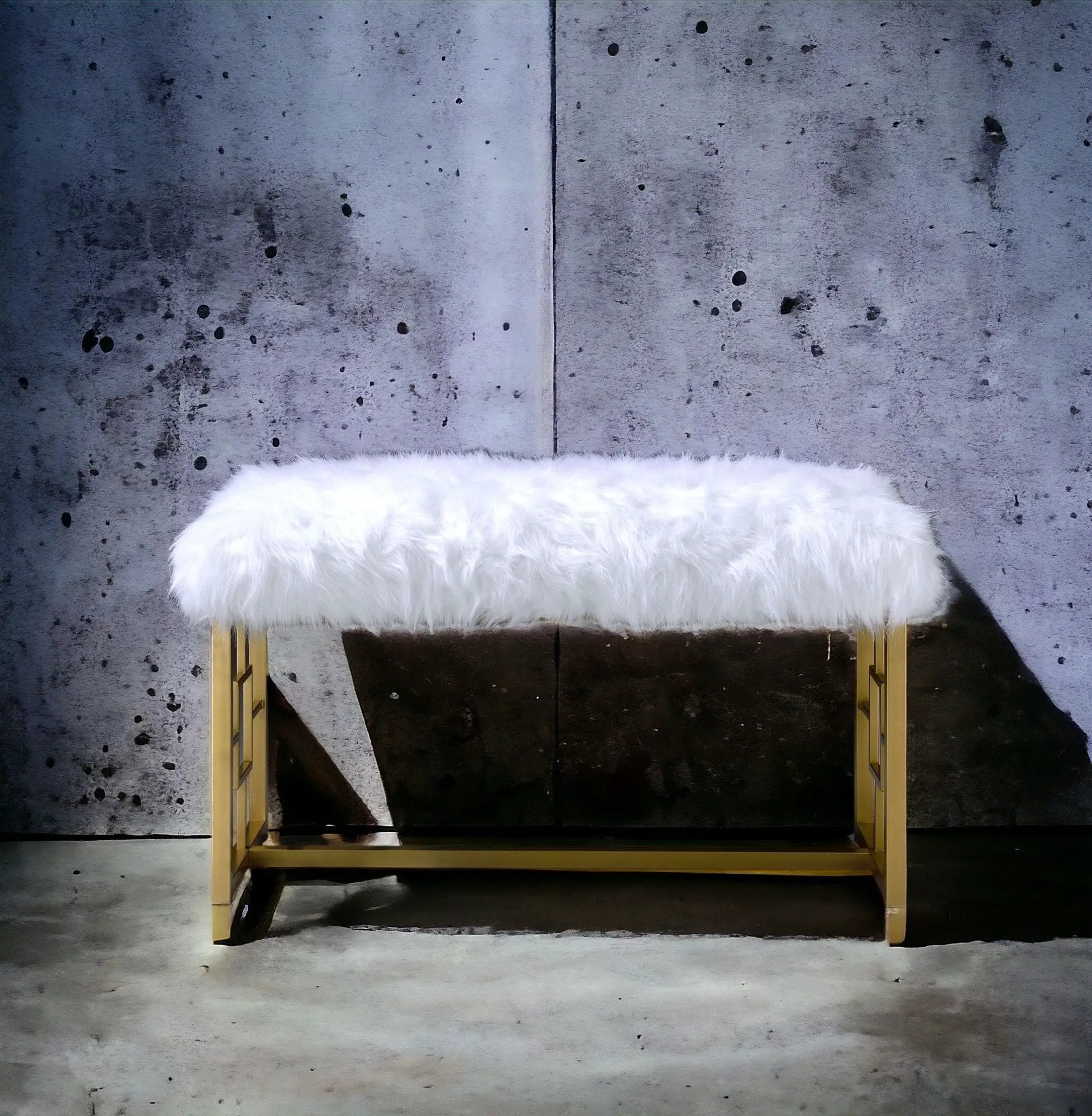 Bagley II - Bench Faux Fur - White / Gold by HouseOfZazla