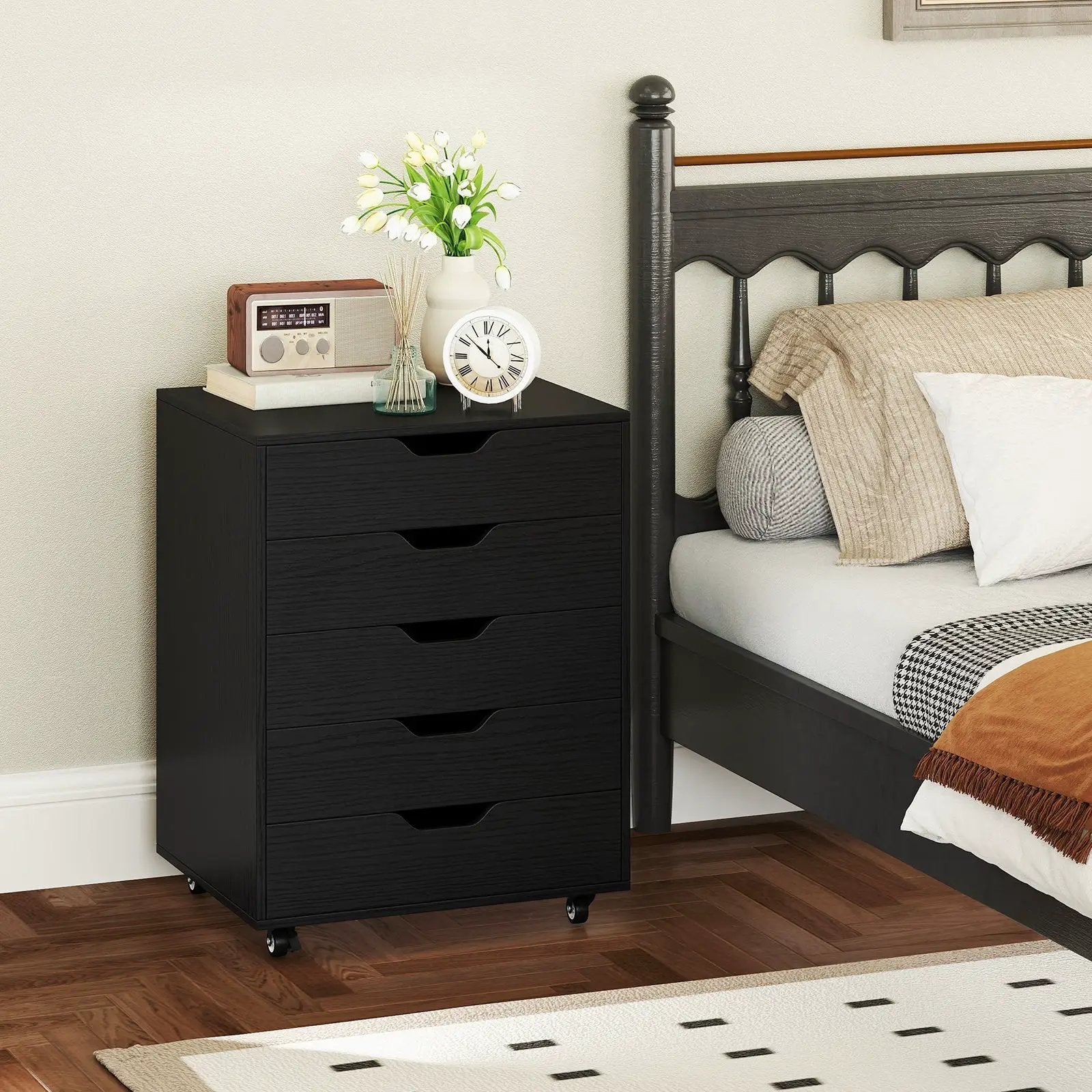 5 Drawer Mobile by DirectDeals