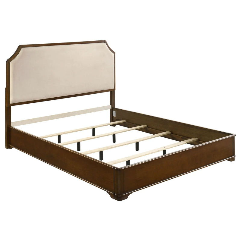 Garland 5-piece Eastern King Bedroom Set Brown Cherry by Unique Piece Furniture