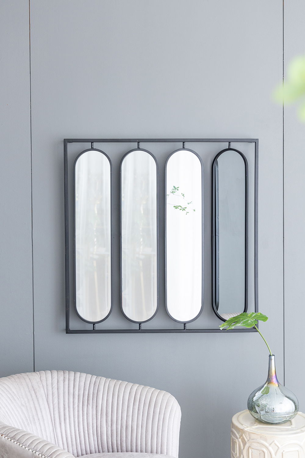 Large 4 Oval Wall Mirror with Square Frame - Black