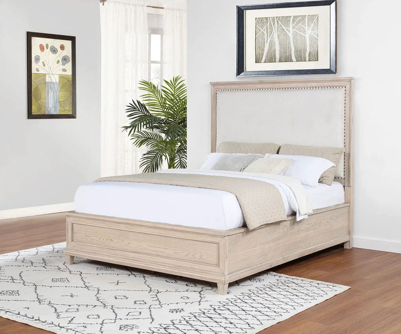 Pembroke 66-inch Queen Panel Bed Washed Oak by Unique Piece Furniture