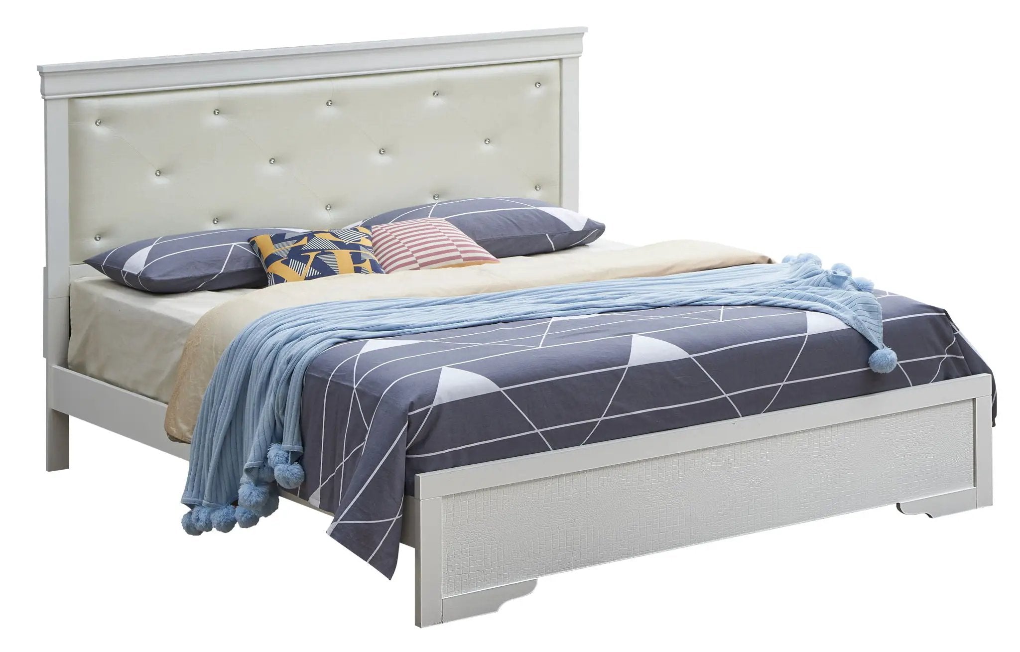 Chic Elegantly Designed Transitional Bed by Unique Piece Furniture