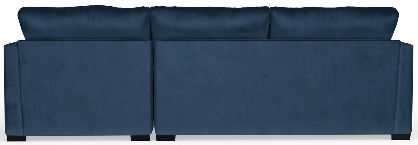 Jetson - Sectional With Comfort Coil Seat Cushions, Included Accent Pillows & Cocktail Ottoman by Unique Piece Furniture