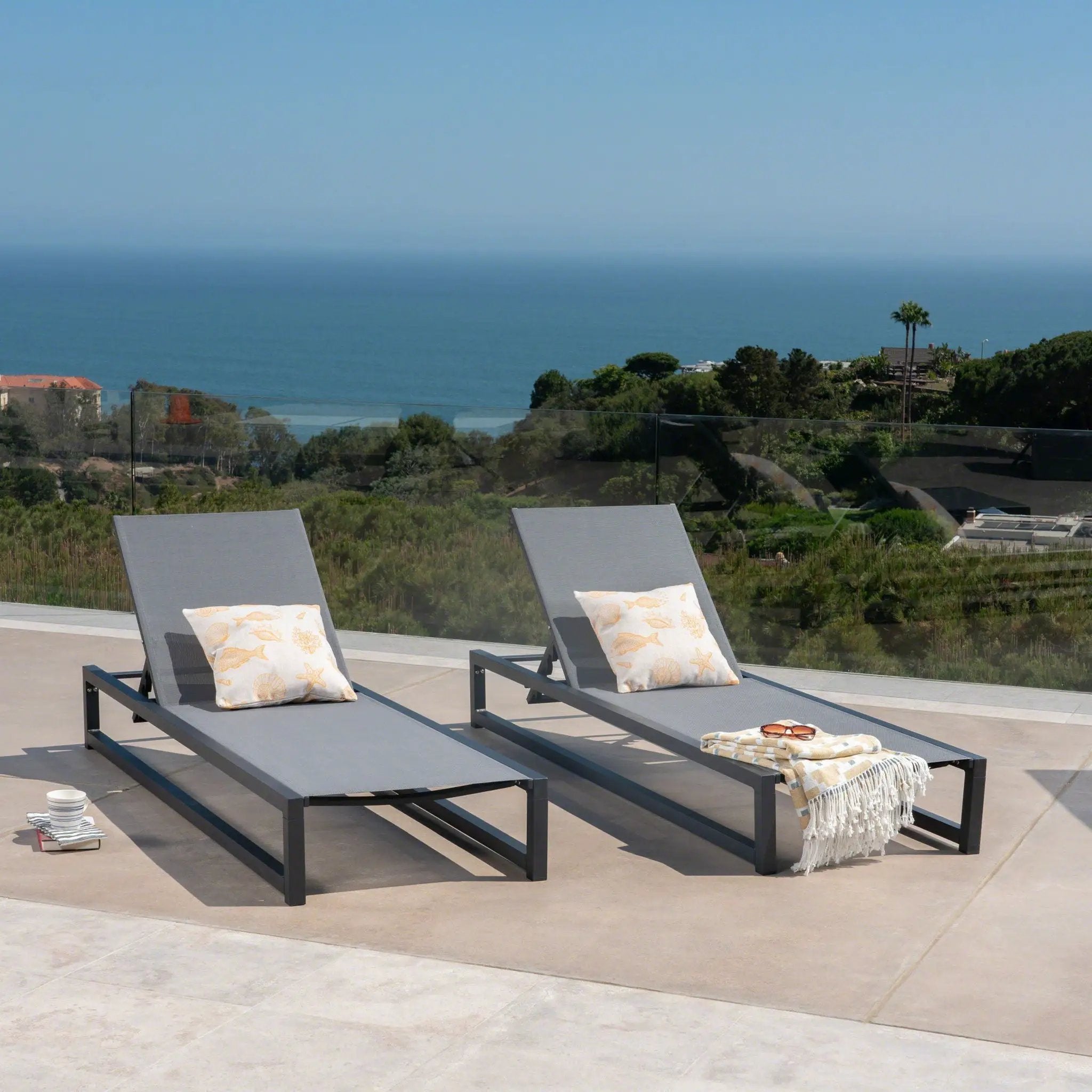 Chaise Lounge With 5 Reclining Positions, Outdoor Patio Lounge Chairs by HouseOfZazla