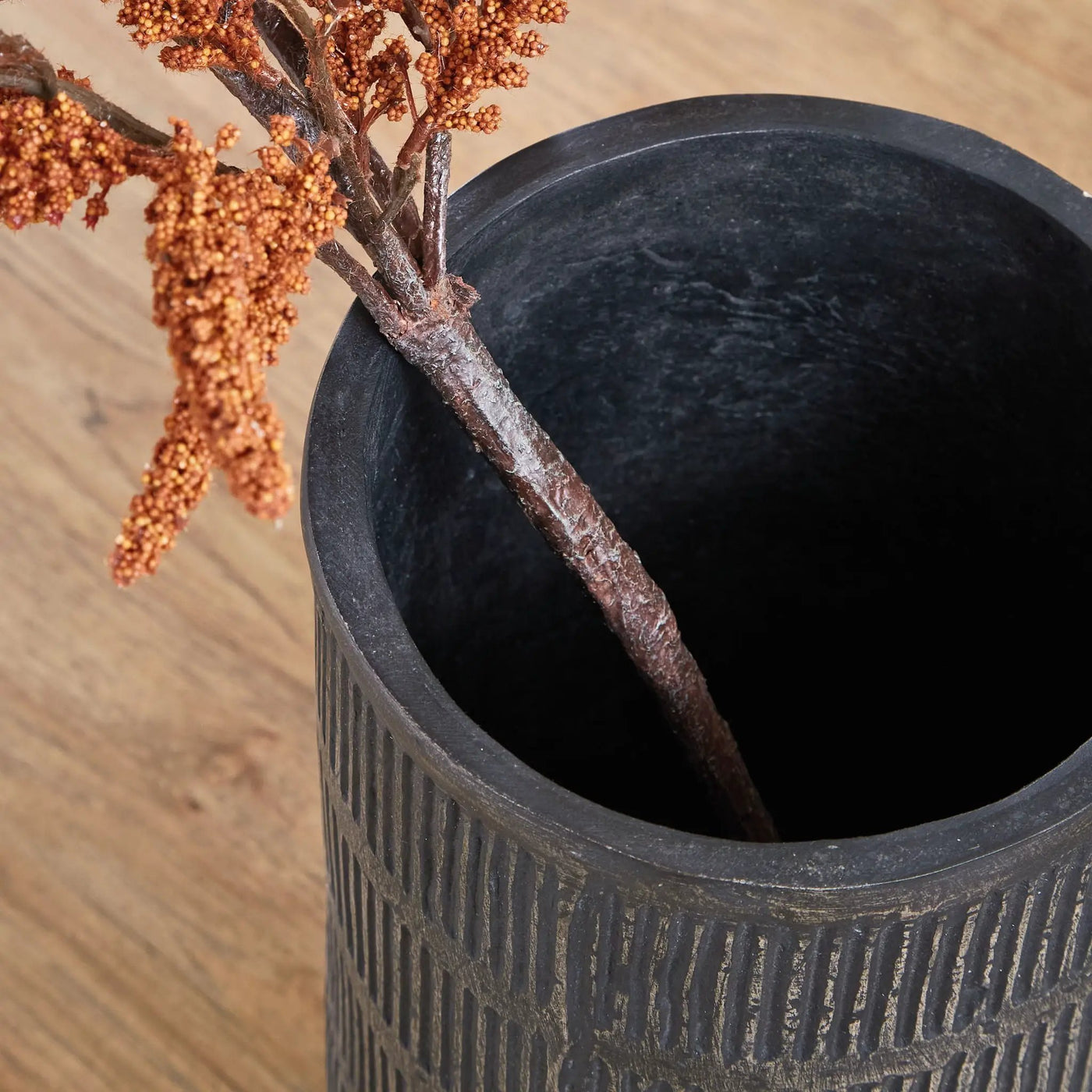 Beninworth - Vase by Unique Piece Furniture