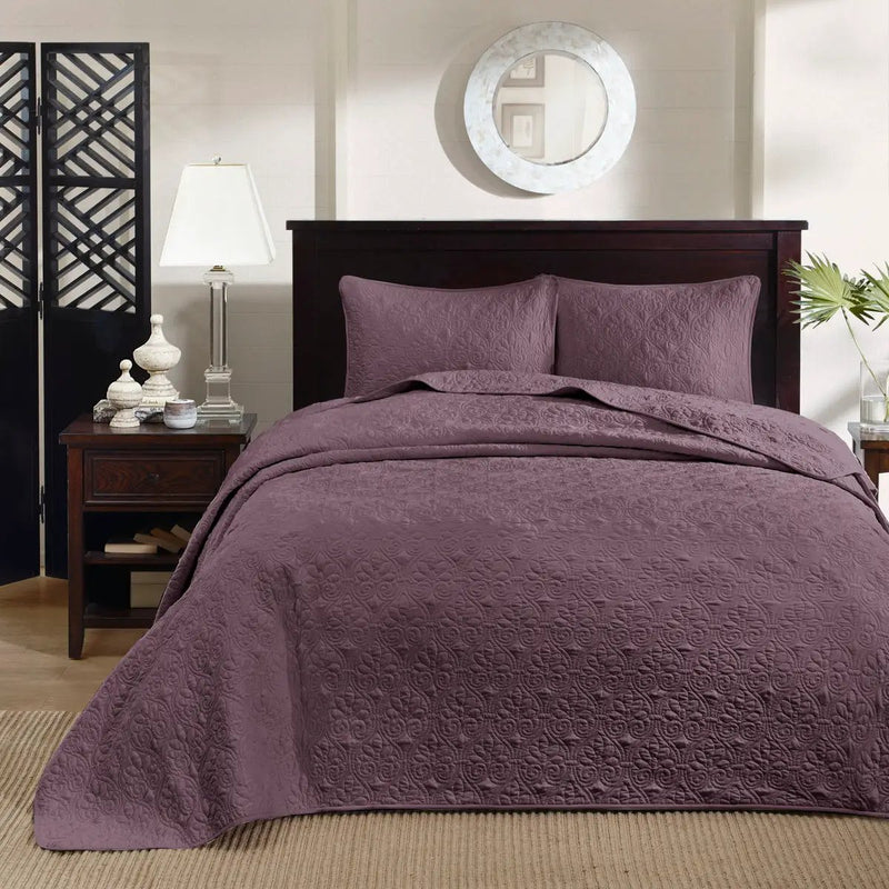 Reversible Quilt Set by HouseOfZazla
