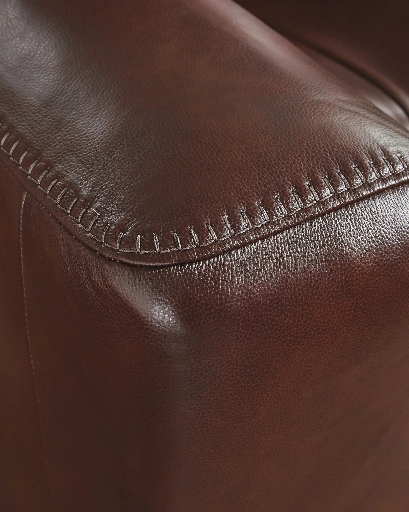Bexhurst - Power Reclining Loveseat With Console / Adjustable Headrest by Unique Piece Furniture