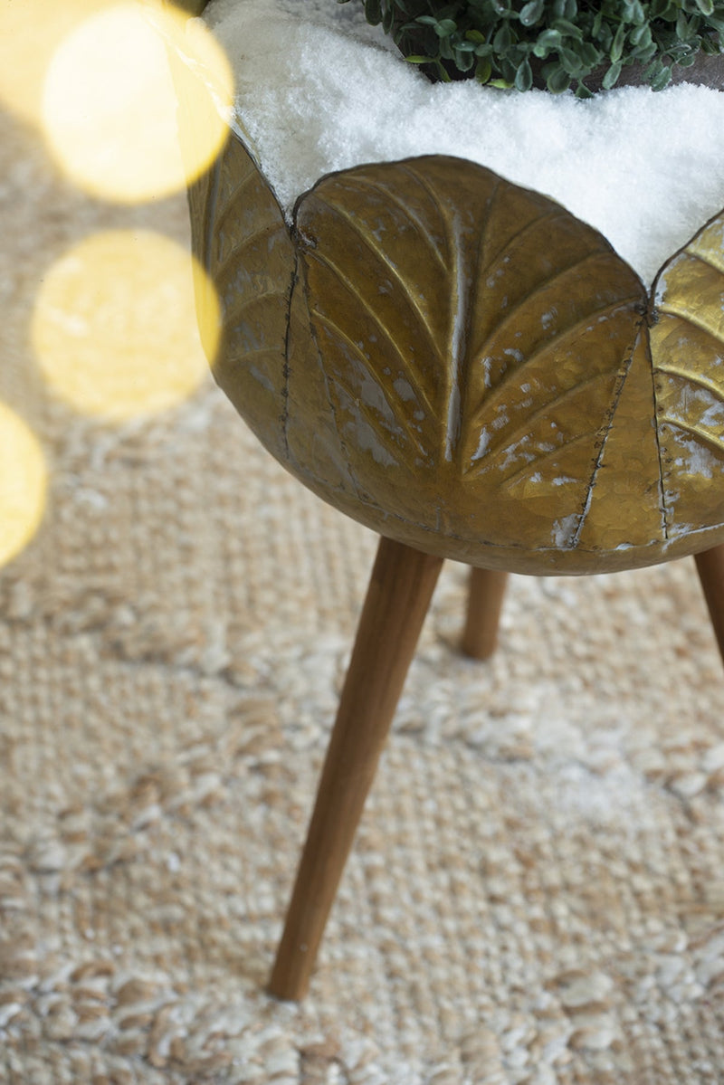 Set of 2 Metal Planters with Solid Wood Legs Stand - Natural Zinc, photo 9 of 10
