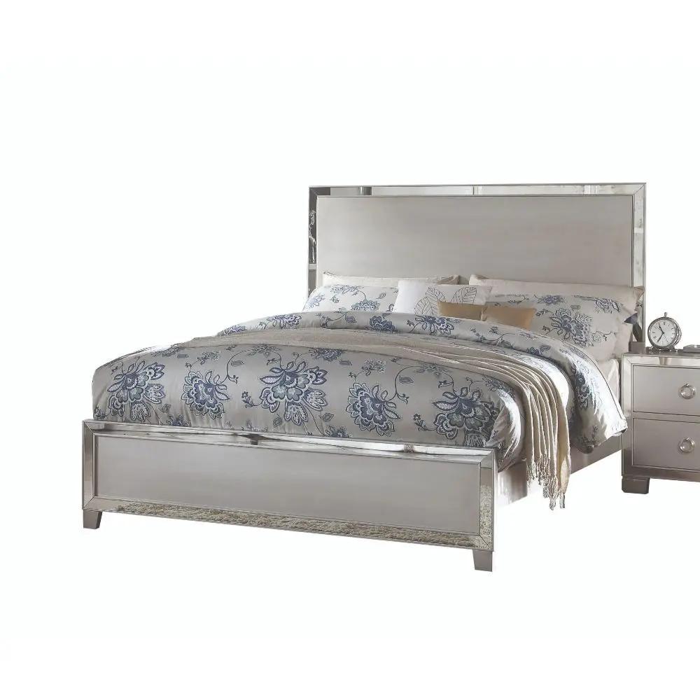 Voeville II - Bed (Wooden HB) by Unique Piece Furniture