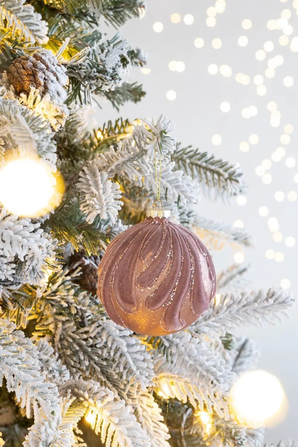 Decorative Hanging Glass Christmas Ball Ornaments - Set of 6 by HouseOfZazla