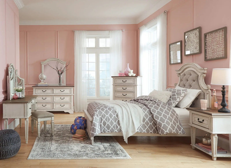 Realyn - Chest - Chipped White by Unique Piece Furniture