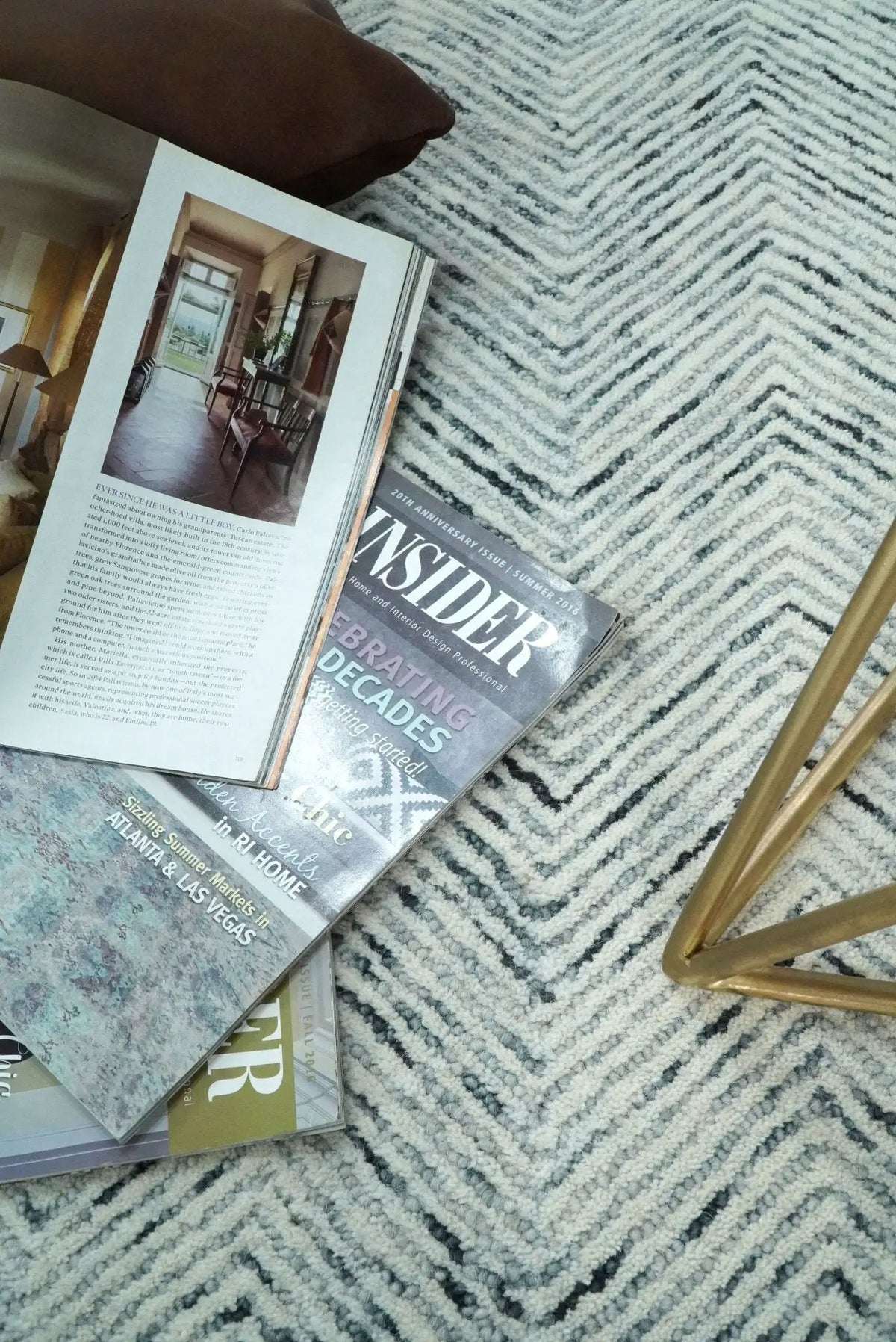 Modern Style Hand Tufted Blue and Ivory Area Rug by The Rug Decor