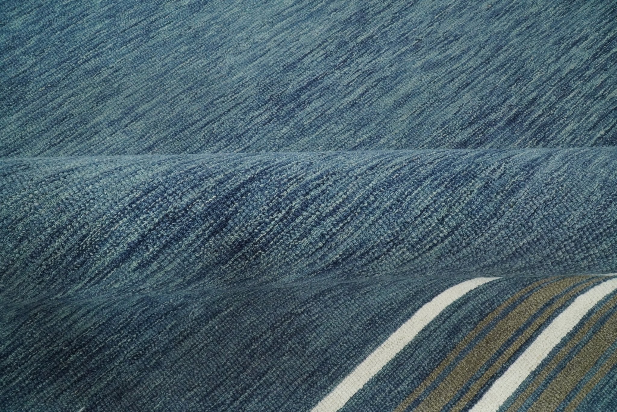 Modern Solid Design Blue Hand Tufted Wool Area Rug by The Rug Decor