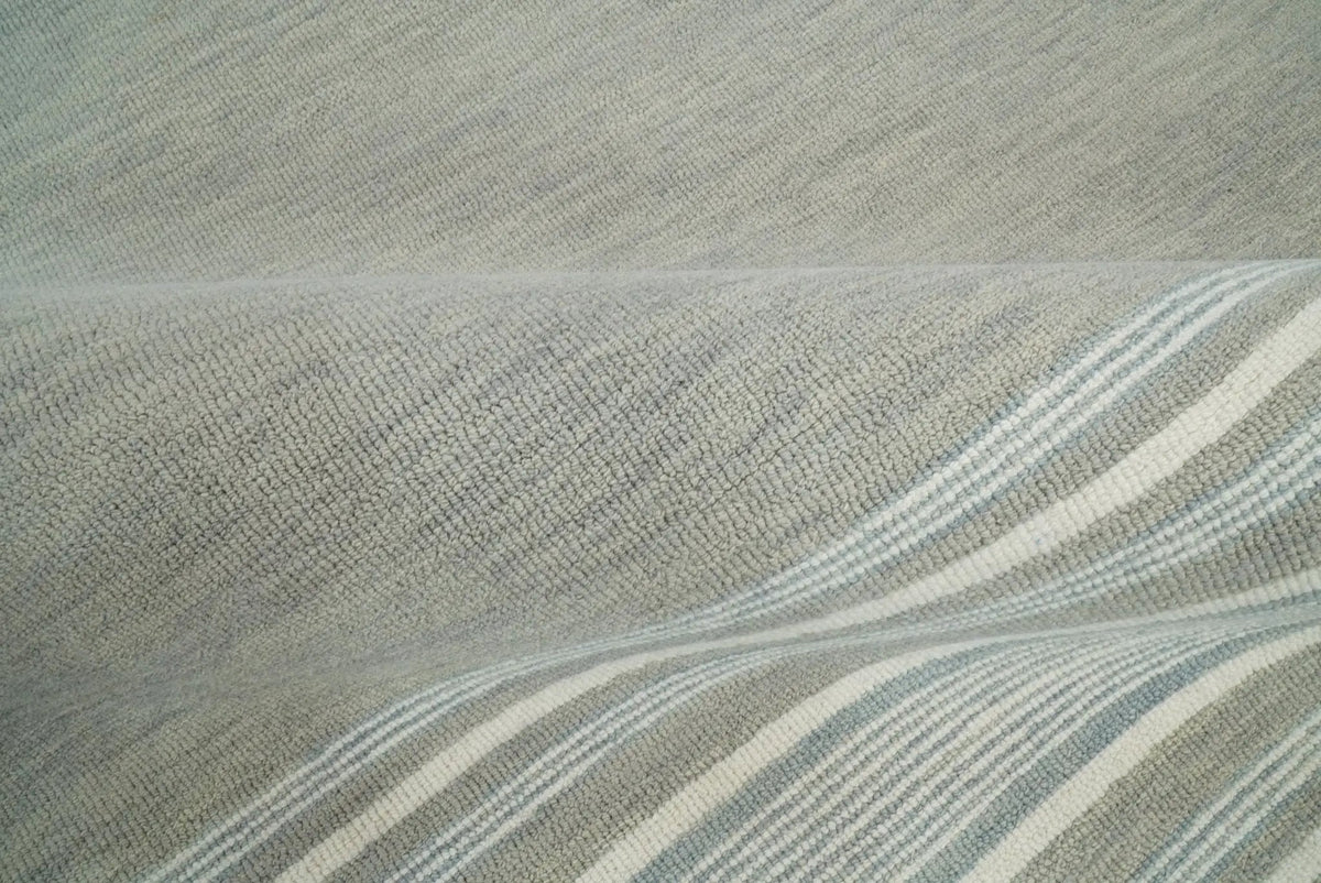 Gray Modern Style Hand Tufted Wool Area Rug by The Rug Decor
