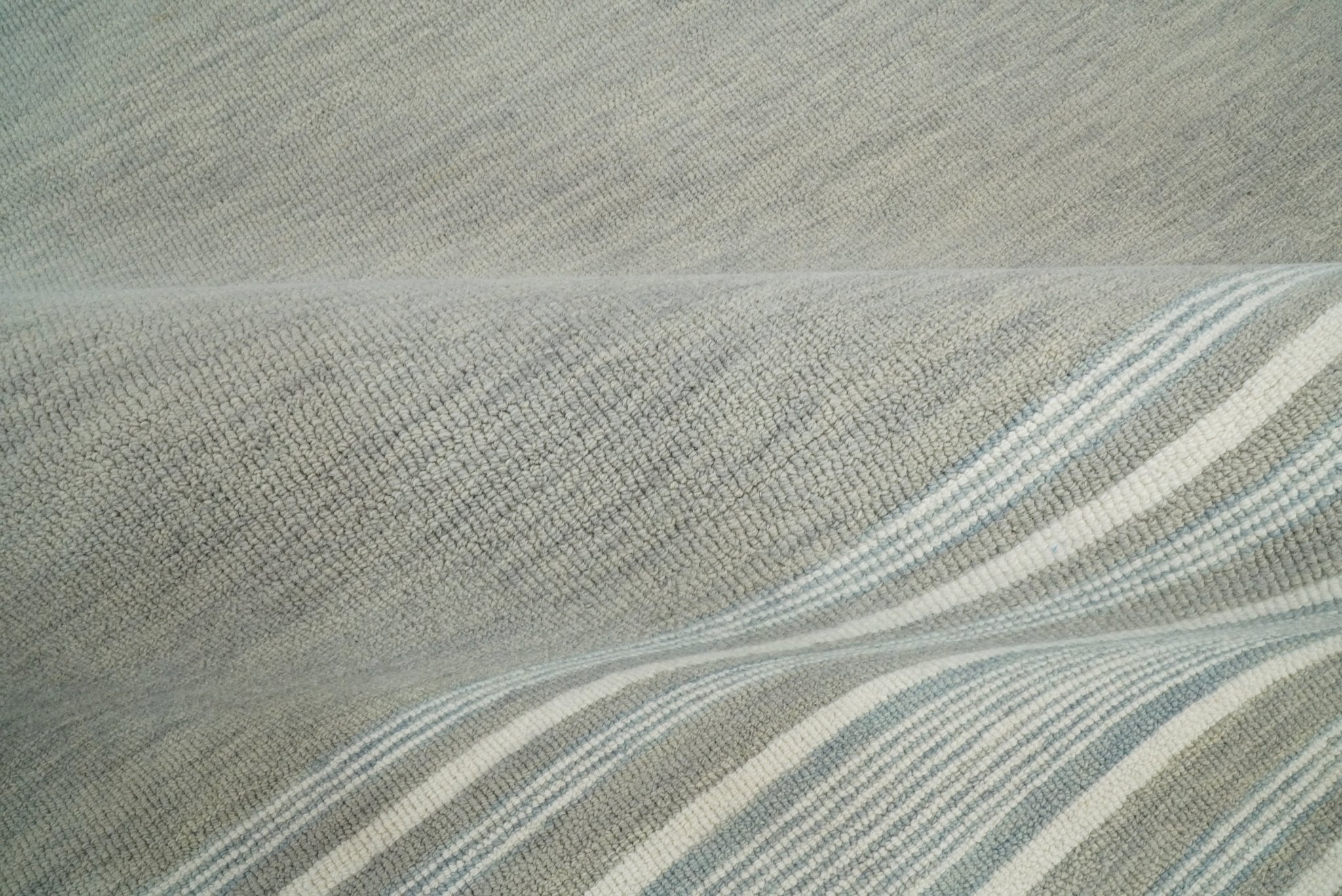 Gray Modern Style Hand Tufted Wool Area Rug by The Rug Decor