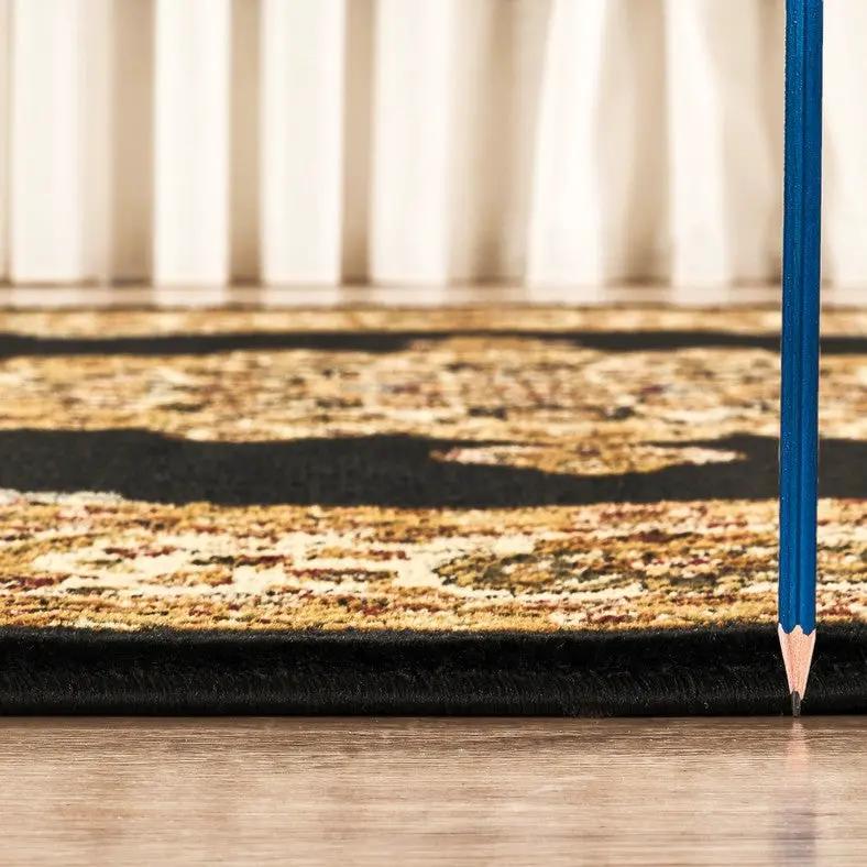 Classic GC_VIN5010 Area Rug by HouseOfZazla