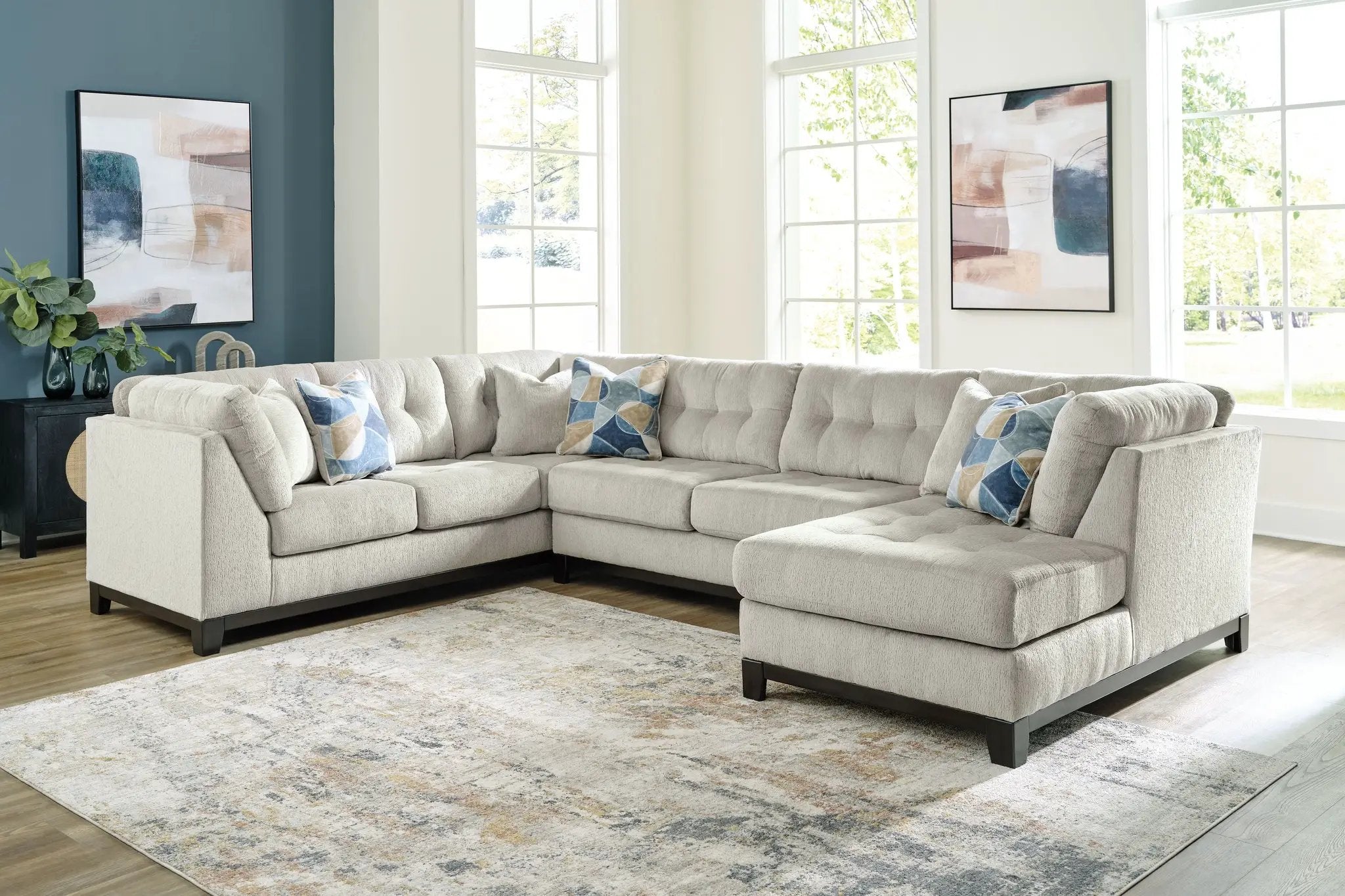 Maxon Place - Sectional by Unique Piece Furniture